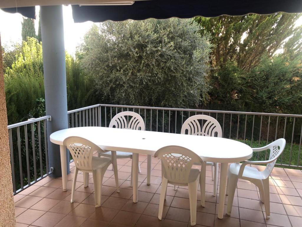 Casa Veuras Girona - Montilivi Βίλα Εξωτερικό φωτογραφία
