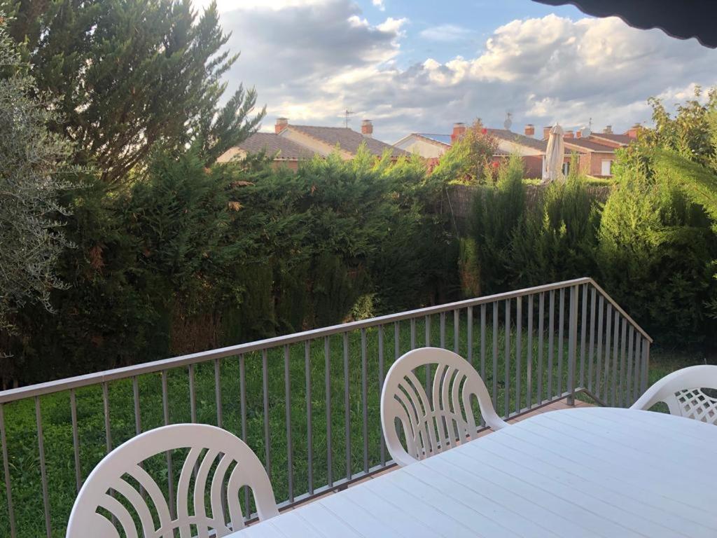 Casa Veuras Girona - Montilivi Βίλα Εξωτερικό φωτογραφία
