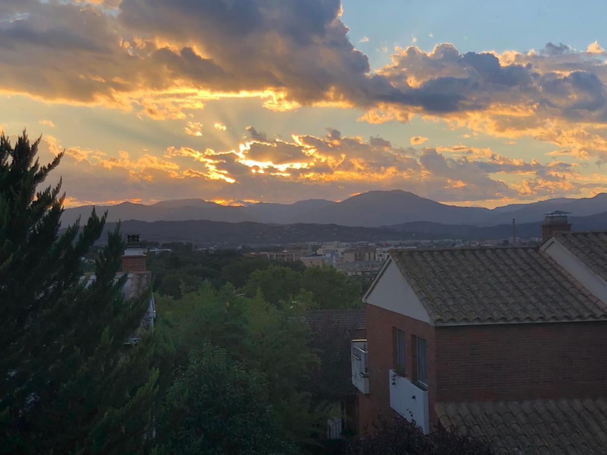 Casa Veuras Girona - Montilivi Βίλα Εξωτερικό φωτογραφία