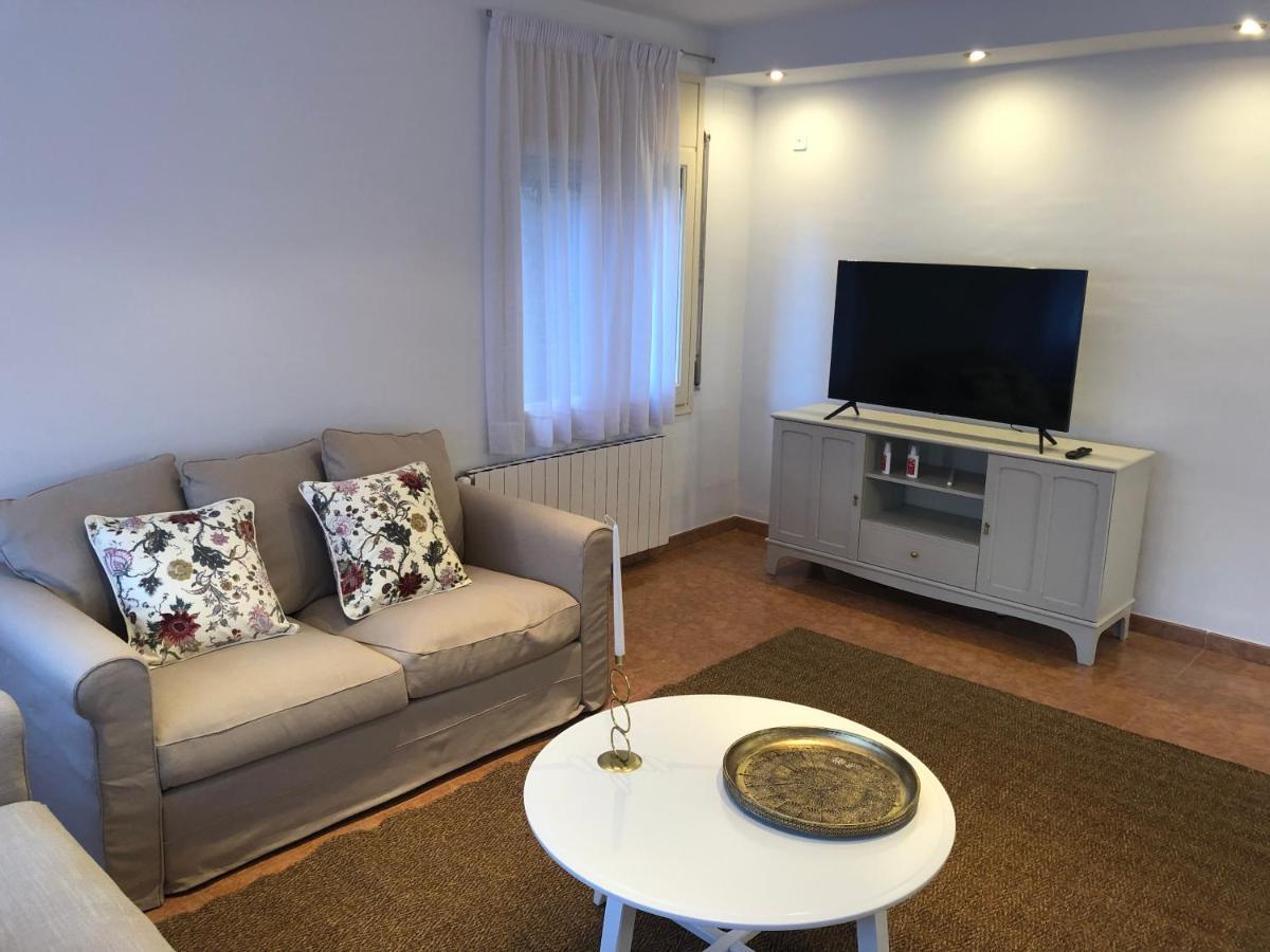 Casa Veuras Girona - Montilivi Βίλα Εξωτερικό φωτογραφία